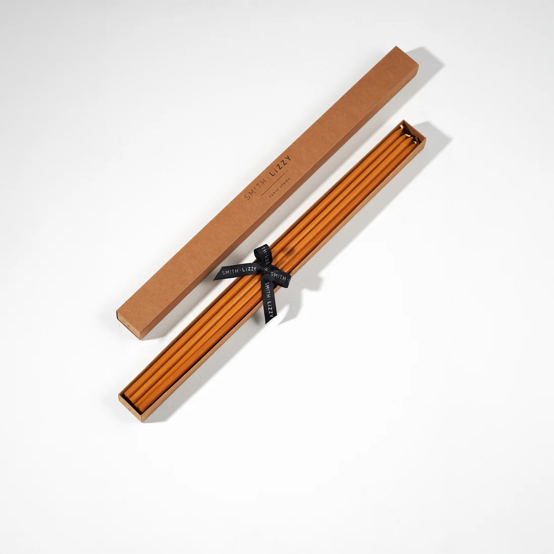 Table stem box set with candles