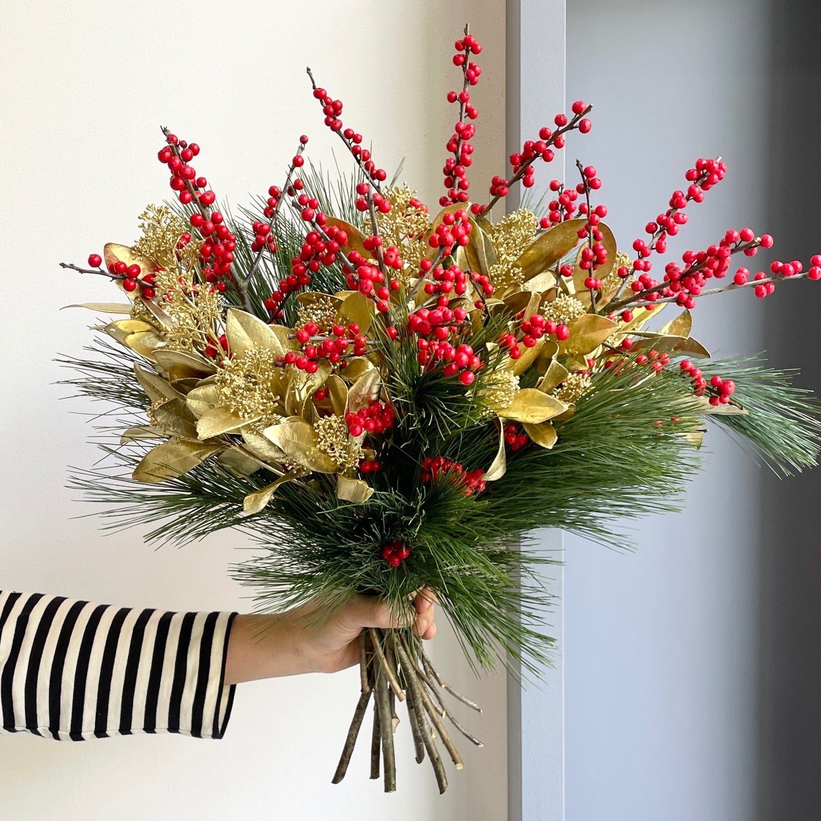 Festive Foliage Mix - Ruby Gold Christmas