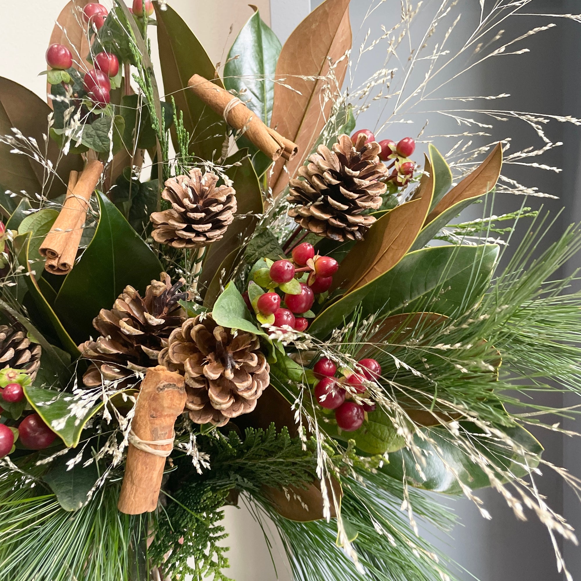 Festive Foliage Mix - Cozy Winter