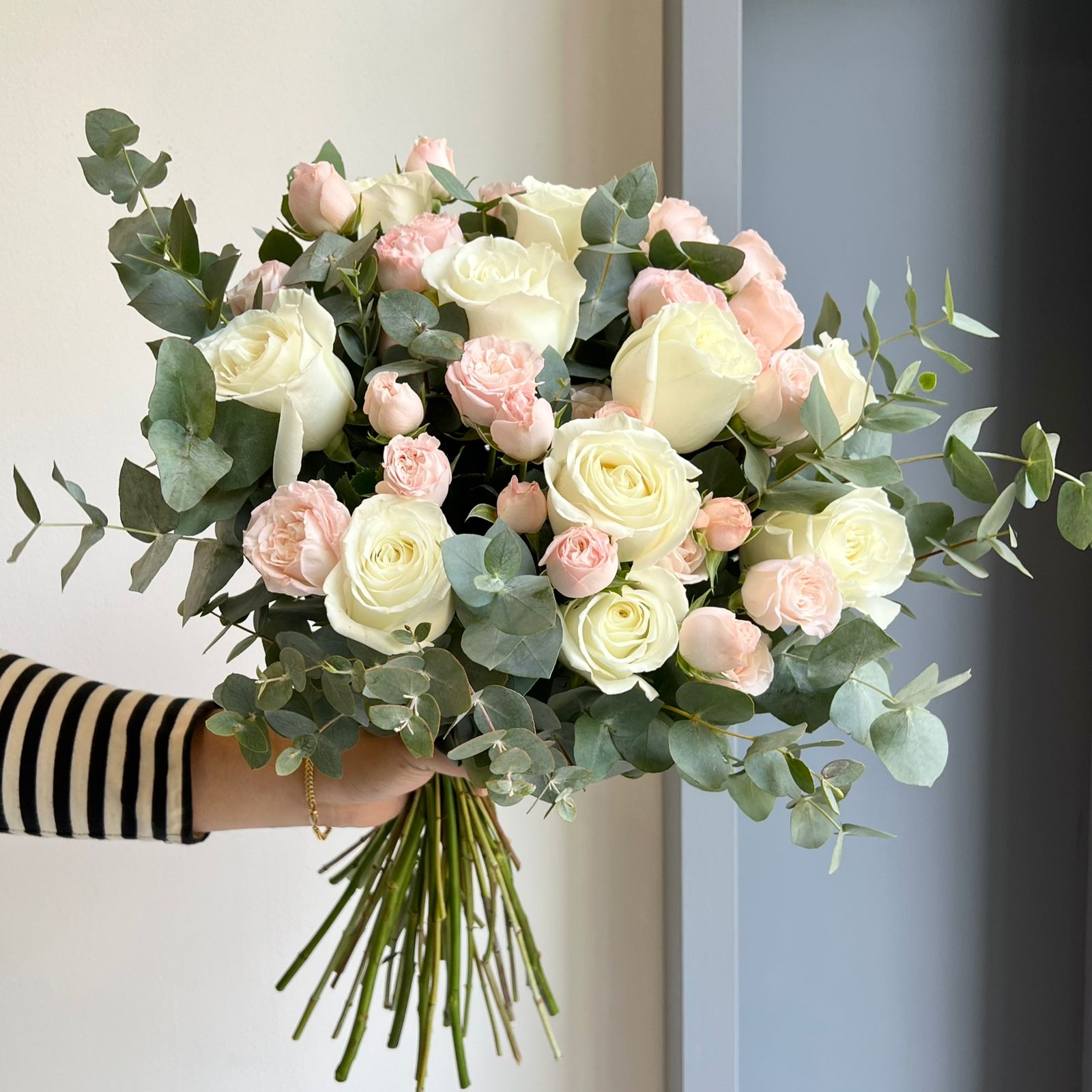 Florette_Flower_Bouquet_Casablanca-11-11-2024