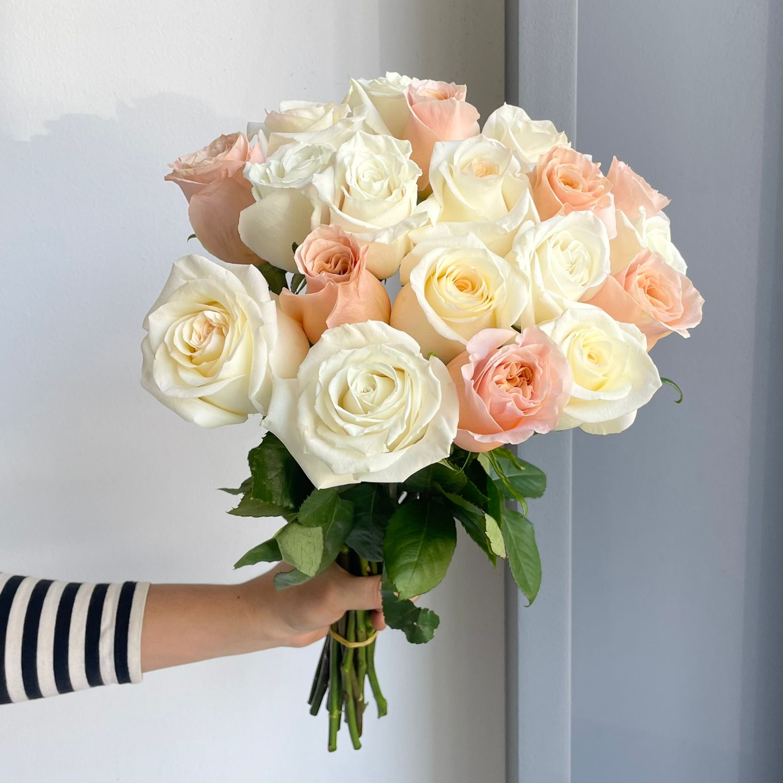 Roses - Peach Blossom Mix