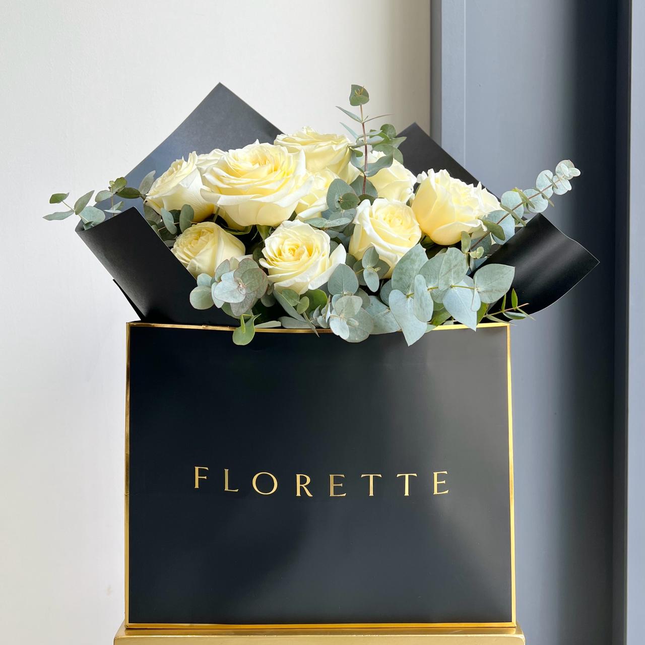 Florette Gift Bag (Glossy Black)