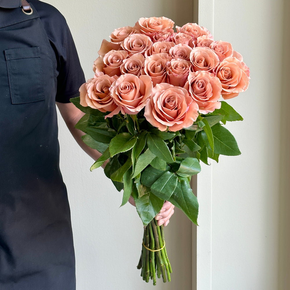 Roses - Moab Sandy Brown (20 stems - 70cm)