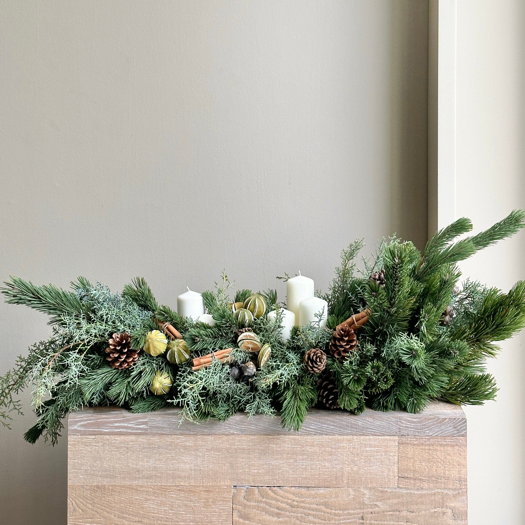 Moscow - Candle Festive Centerpiece