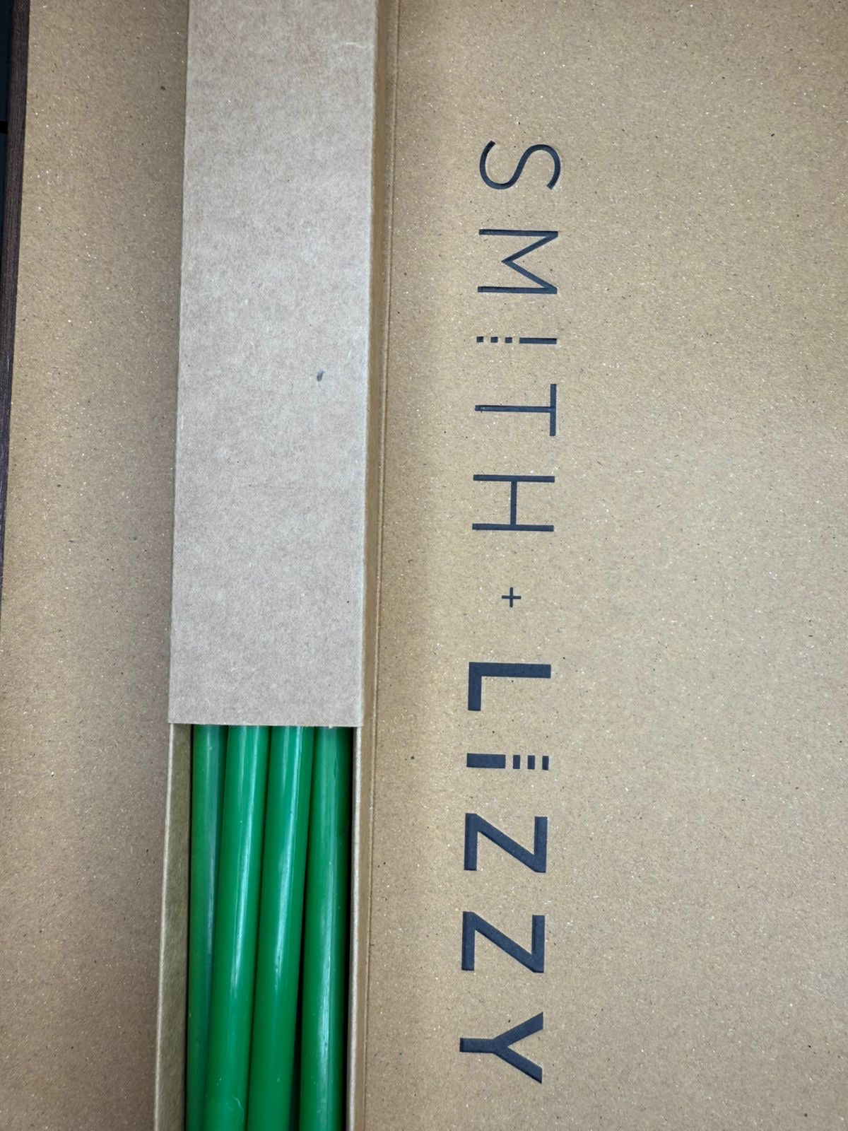 Beeswax table stems- Dark green 45cm