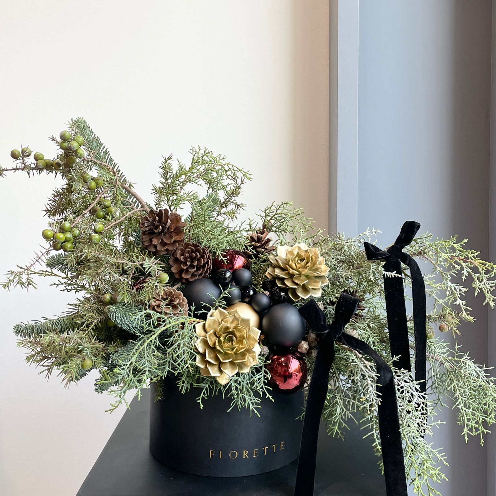 Lakewood - Festive Box Arrangement