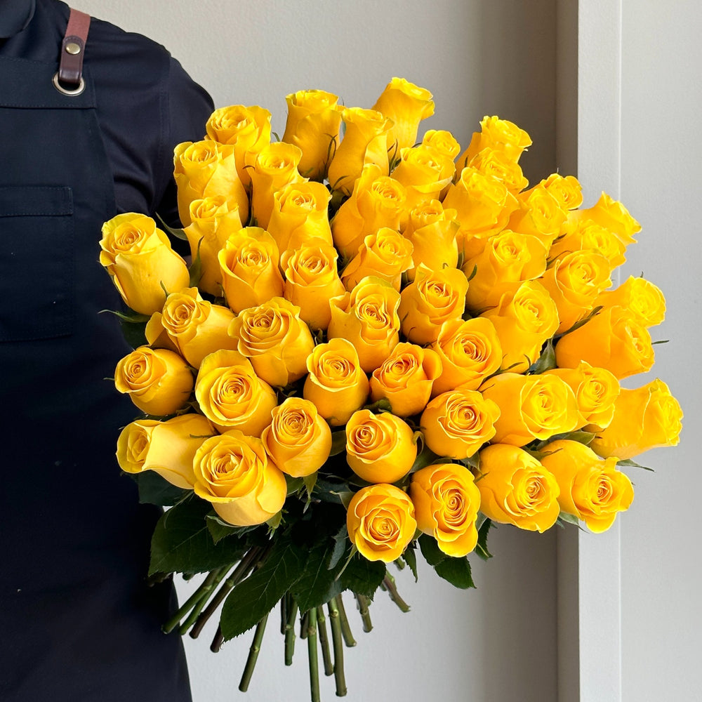 Roses - Brighton Yellow (50 Stem)