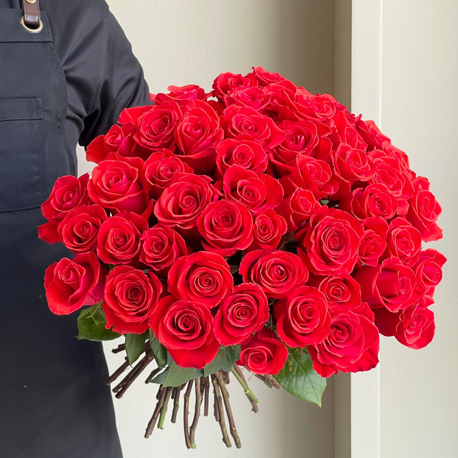 Roses - Nina Orange Crush (50 Stems)