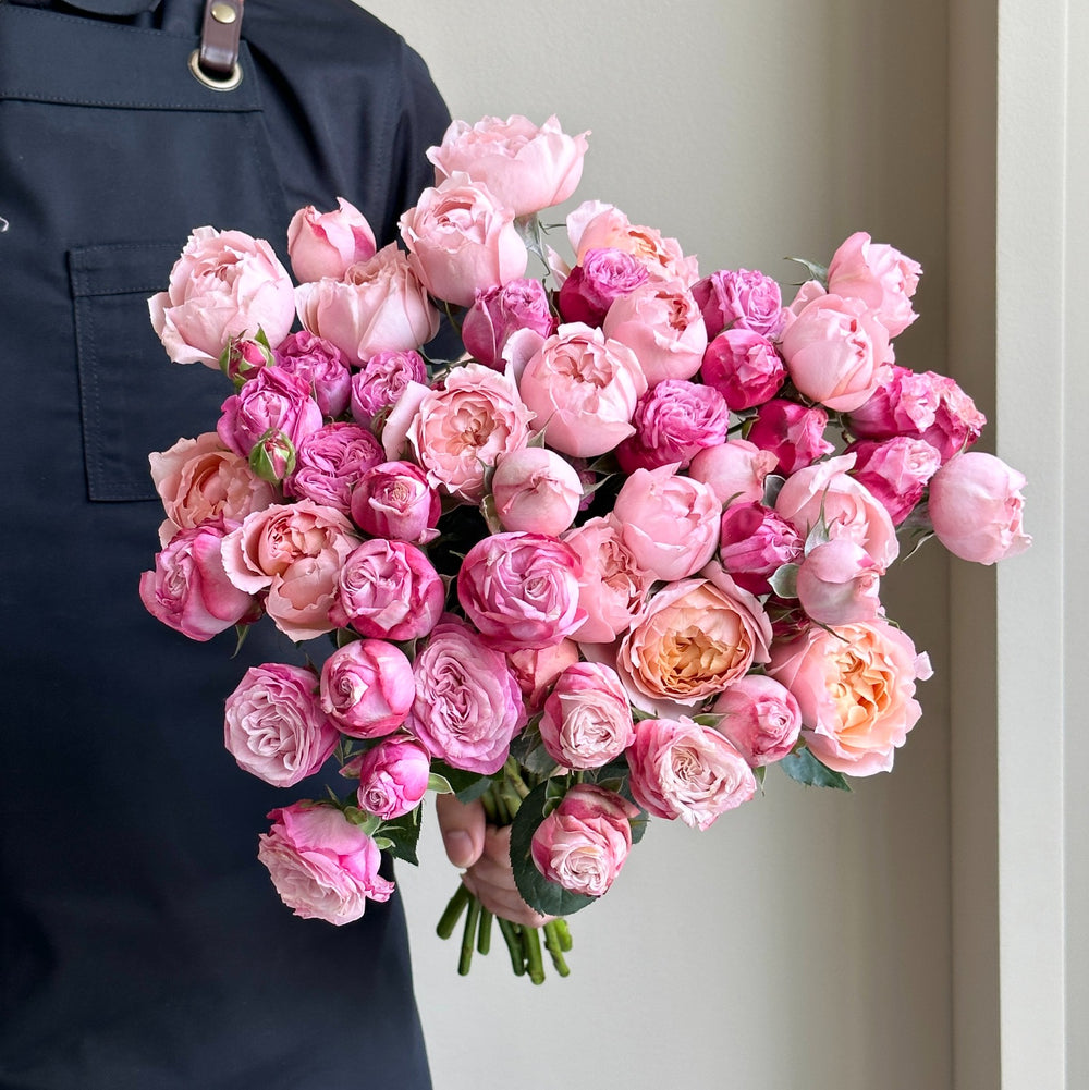 Spray Roses - Sweet Embrace Mix