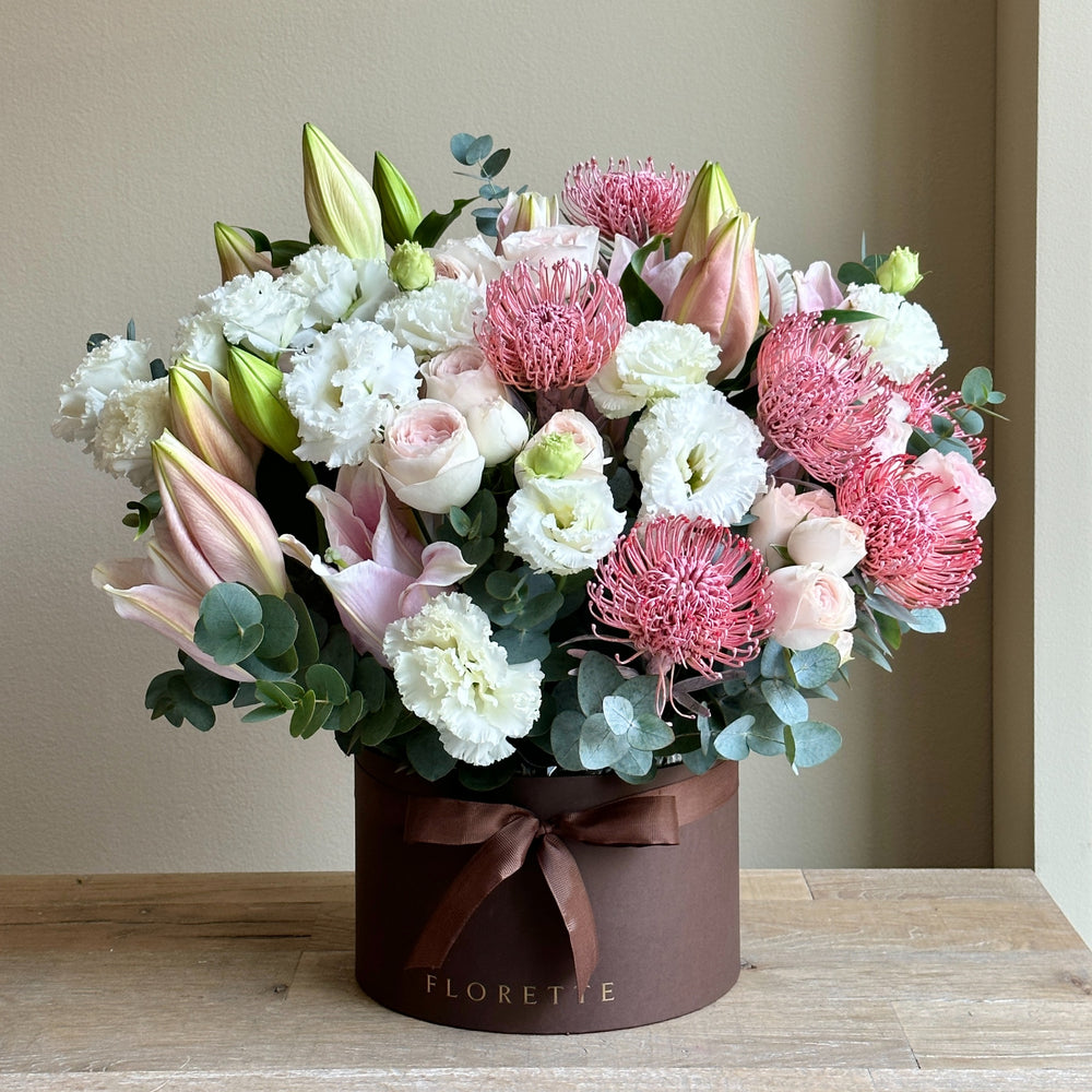 Devon - Box Arrangement