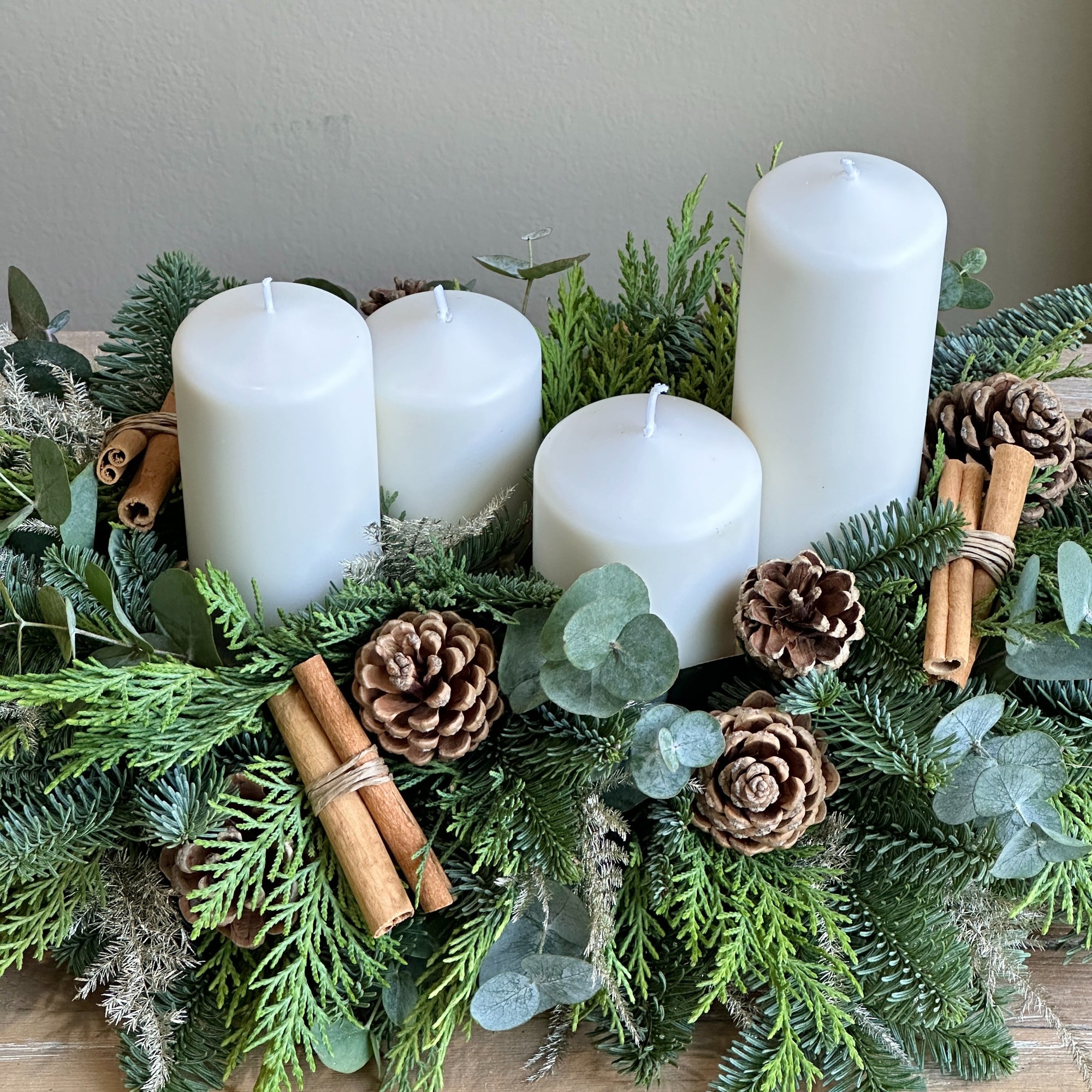 Cologne - Candle Festive Centerpiece