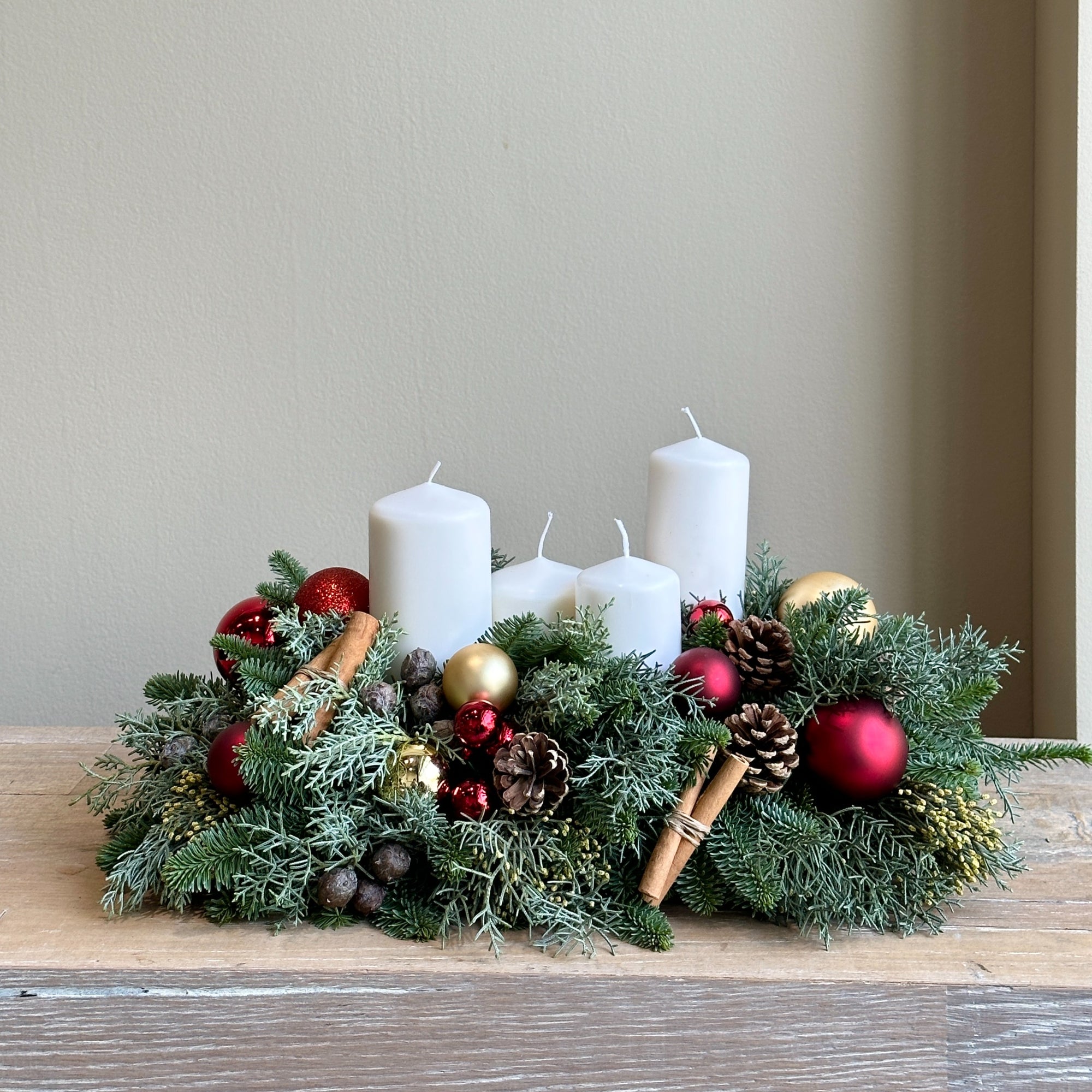 Winchester - Candle Festive Centerpiece