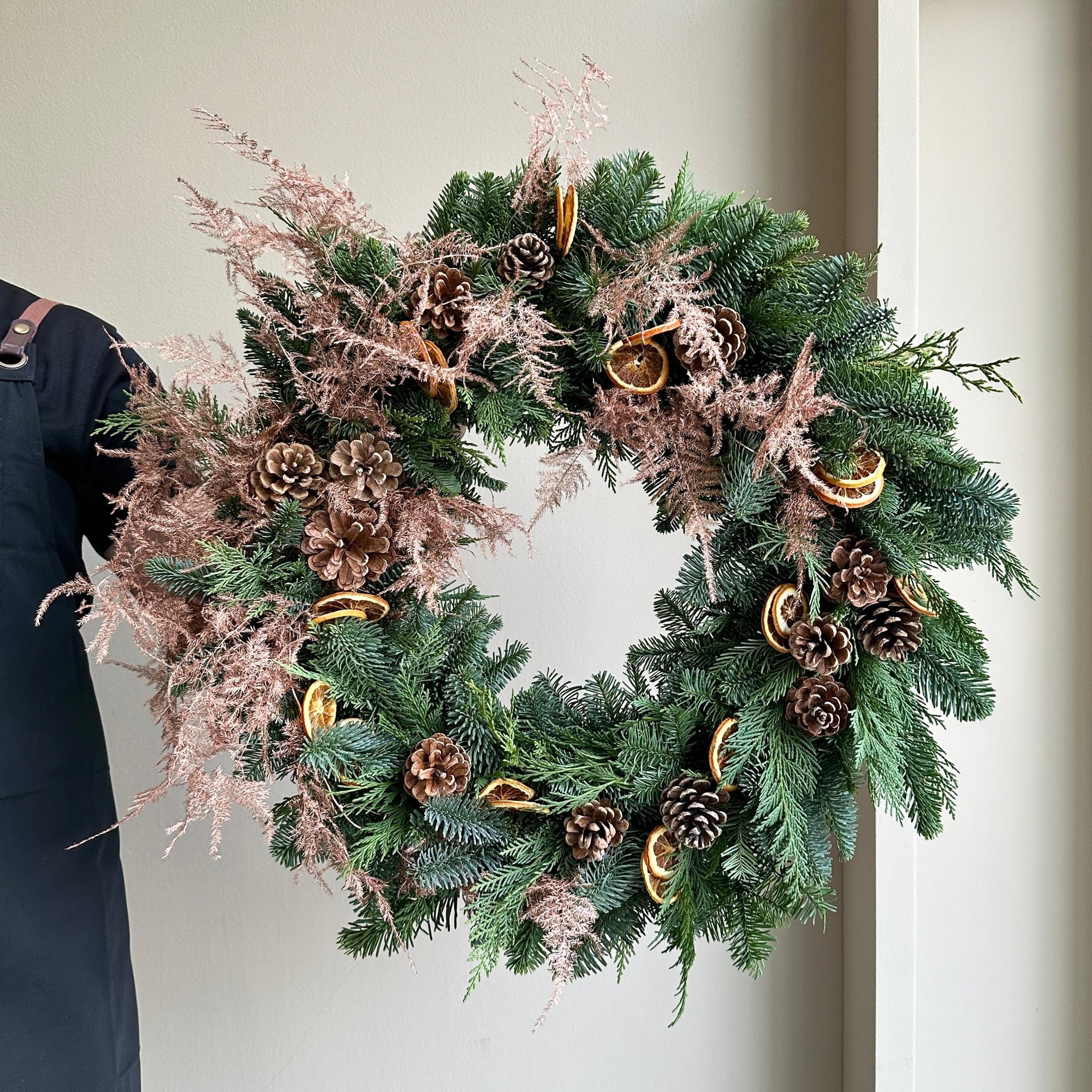 Barcelona Wreath (24 HOURS NOTICE REQUIRED)