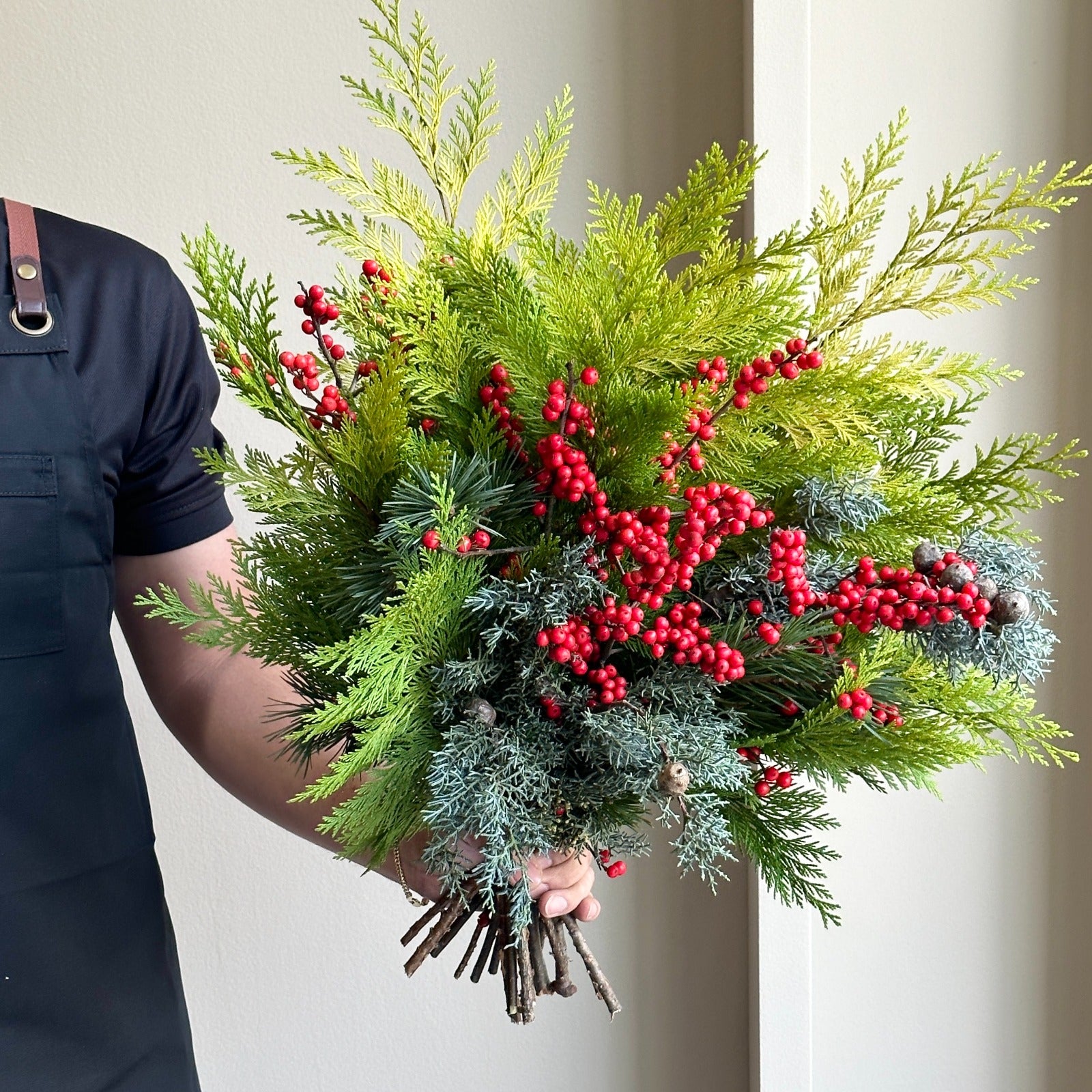 Festive Foliage Mix - Good Tiding