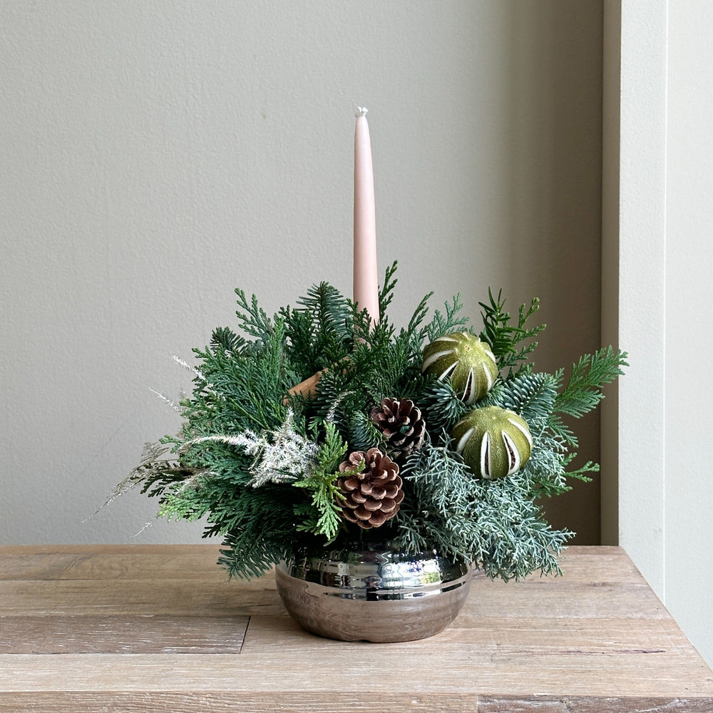 Bucharest - Candle Festive Centerpiece