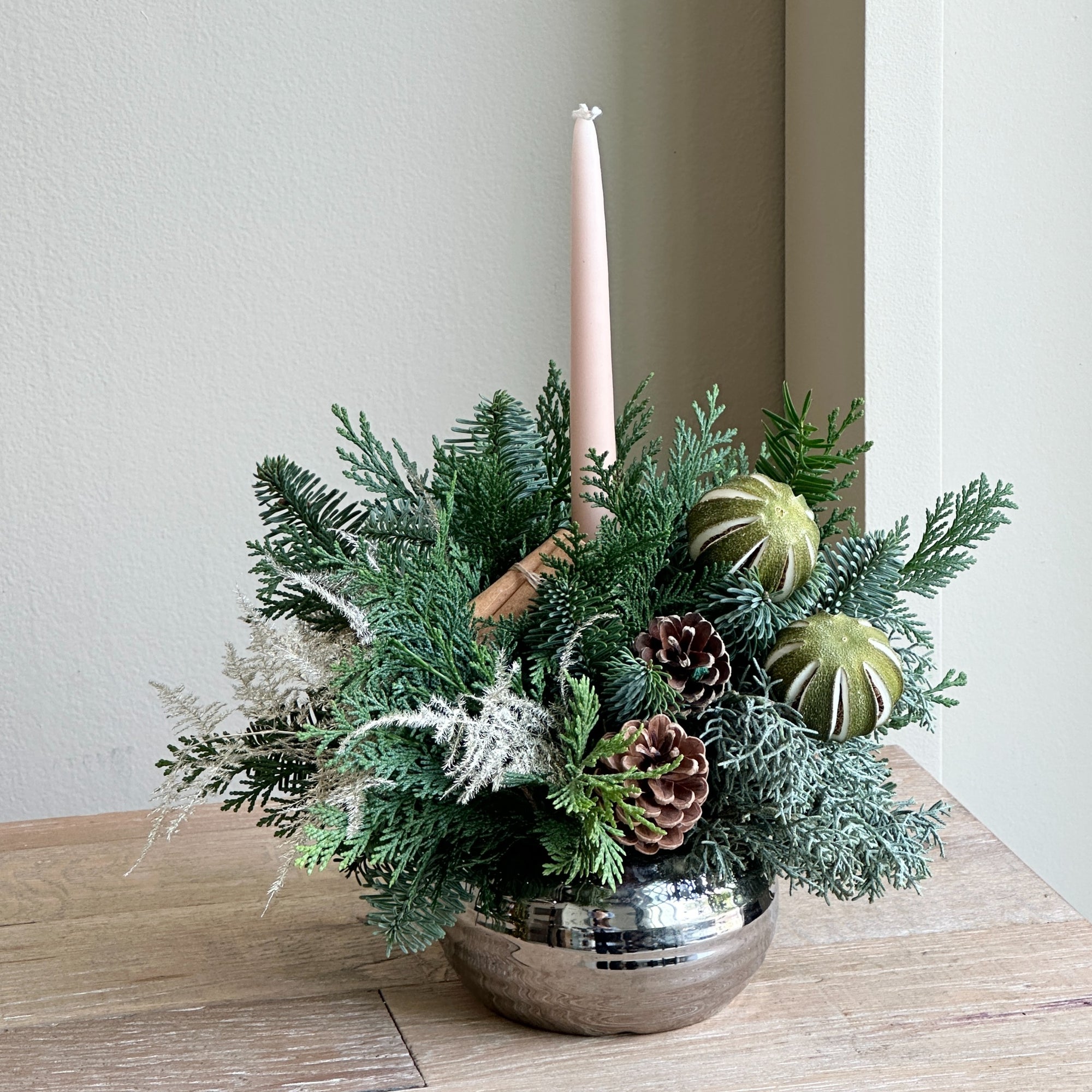 Bucharest - Candle Festive Centerpiece