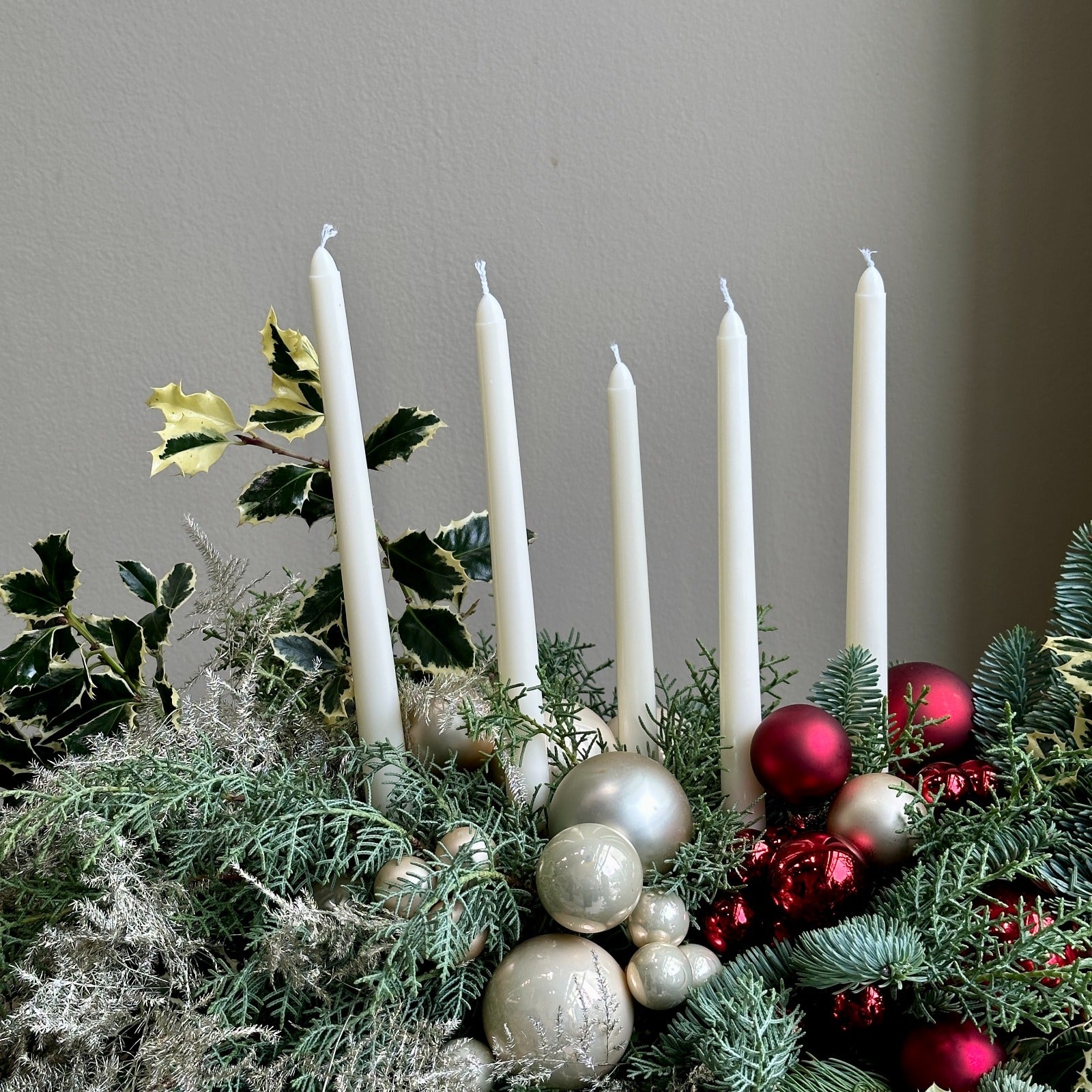 Ontario - Candle Festive Centerpiece