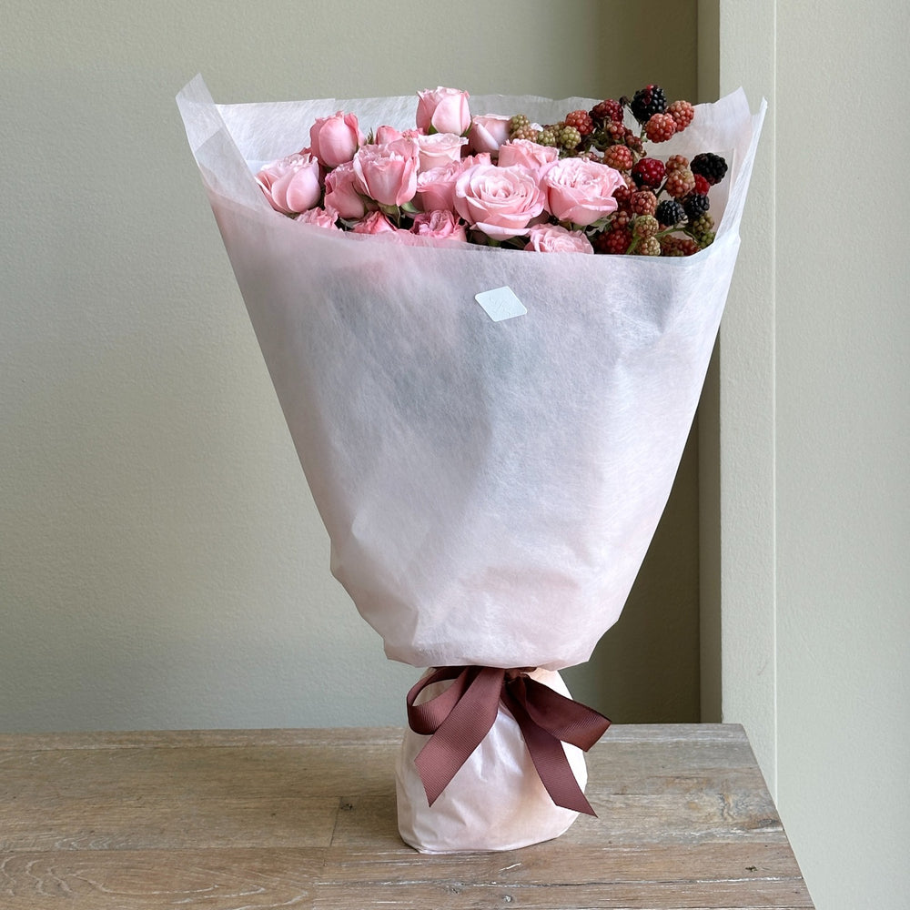 Spray Rose - Pink Berry Blush