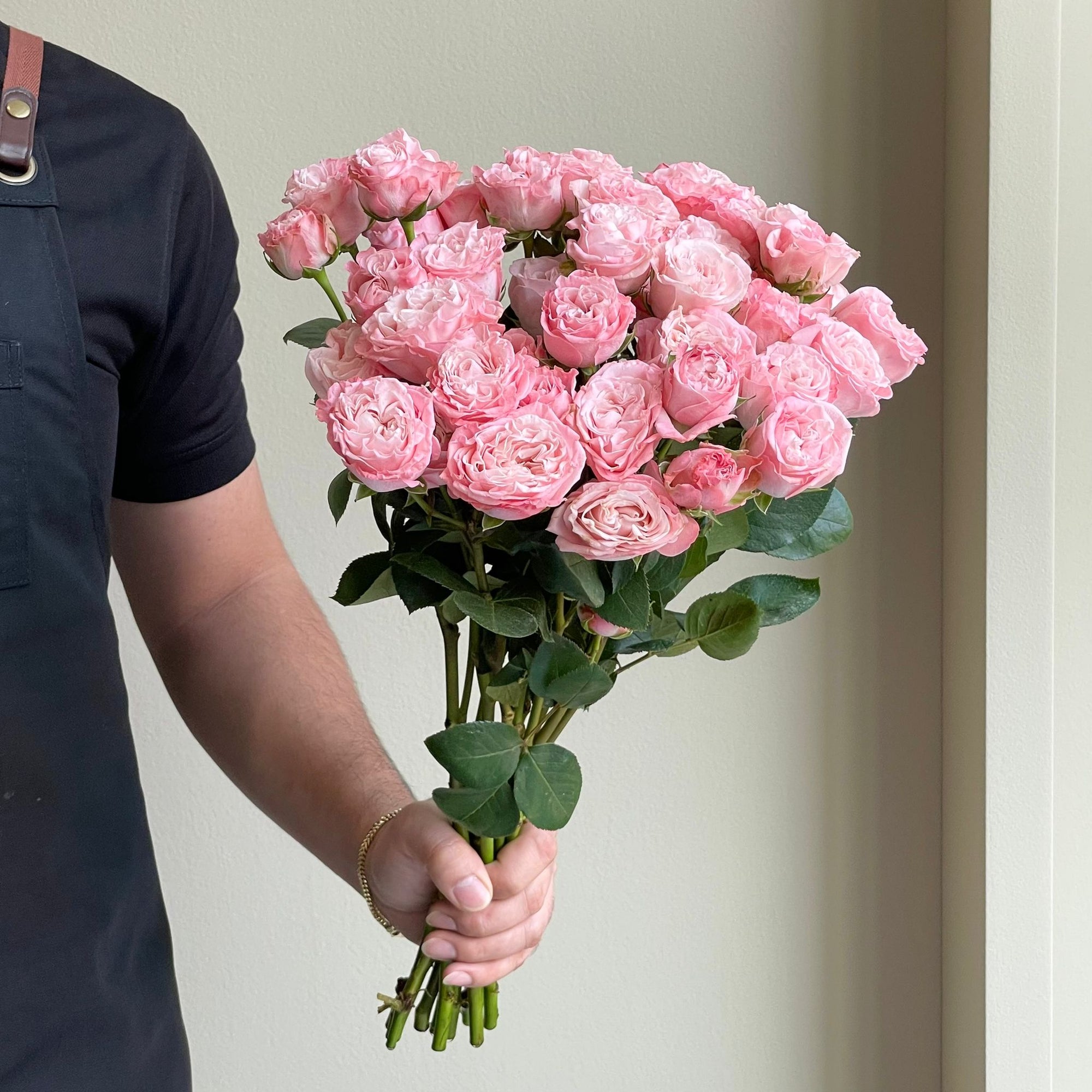 Spray Roses - Madam Bombastic Pink