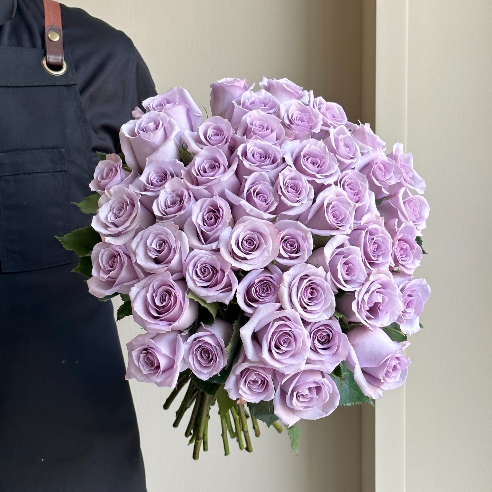 Roses - Ocean Song Lavender (50 Stem)